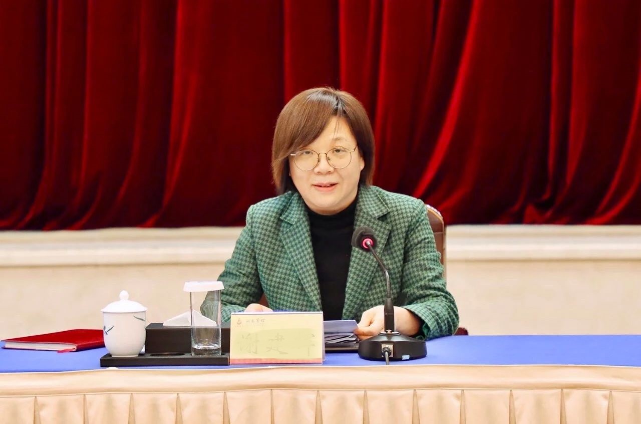 毛偉明省長出席全省民營企業家座談會，湘江電纜董事長侯少斌應邀參加