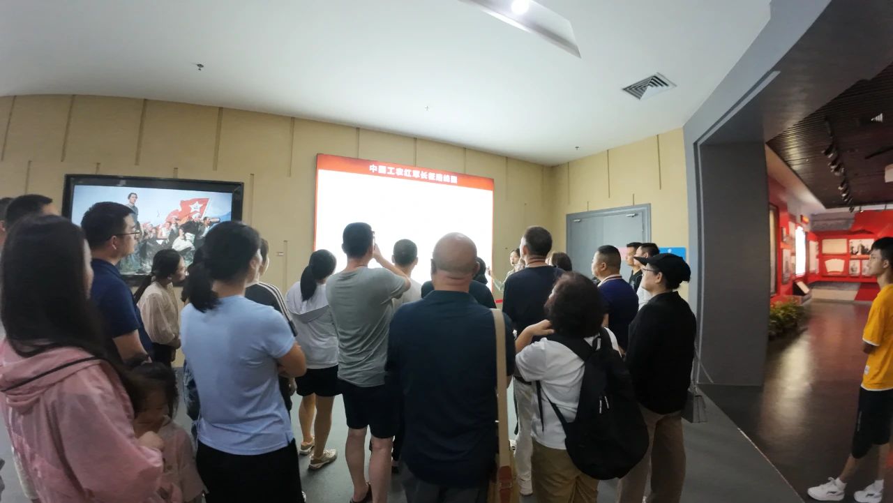 重走湘江戰役紅色征途 傳承艱苦奮斗紅色基因